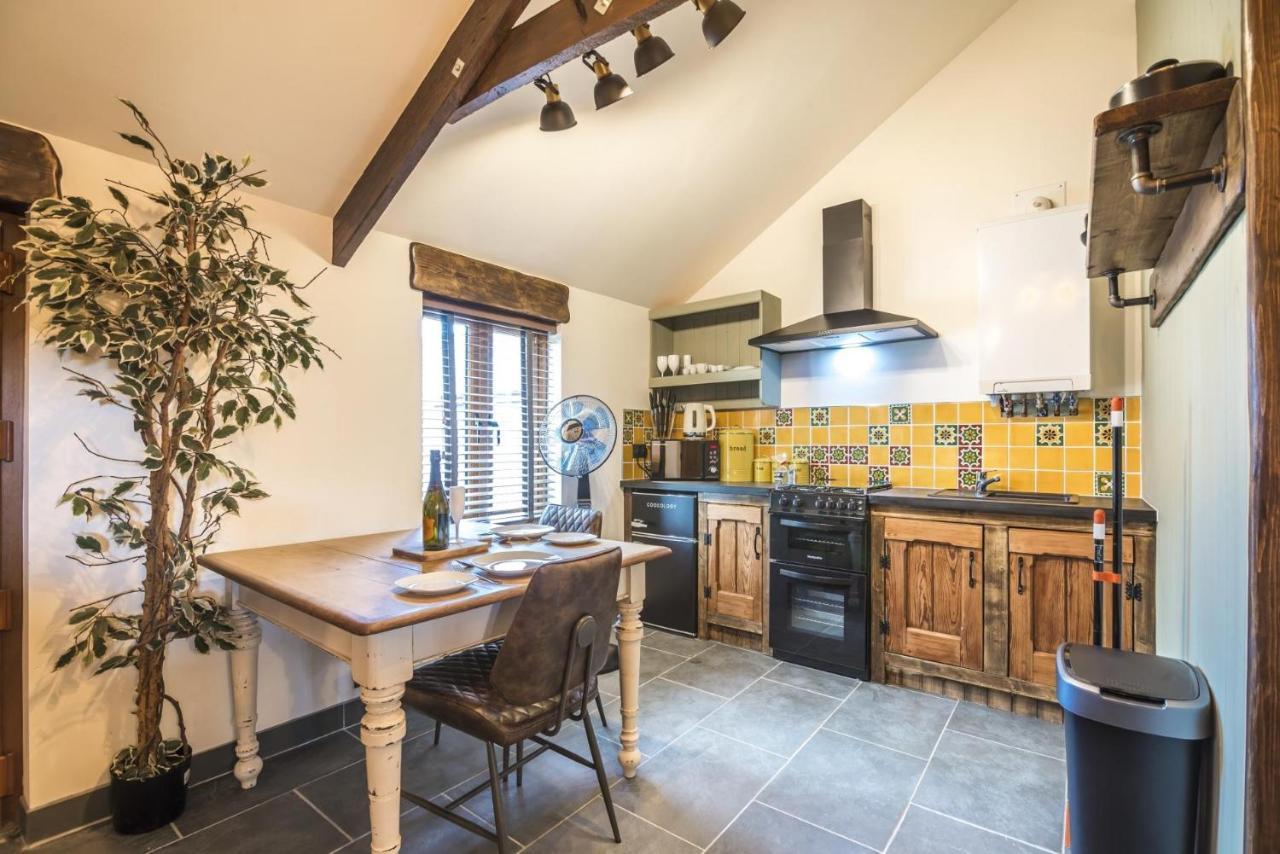 Fern Cottage - Luxurious 1 Bedroom - Blossom Farm Johnston Экстерьер фото