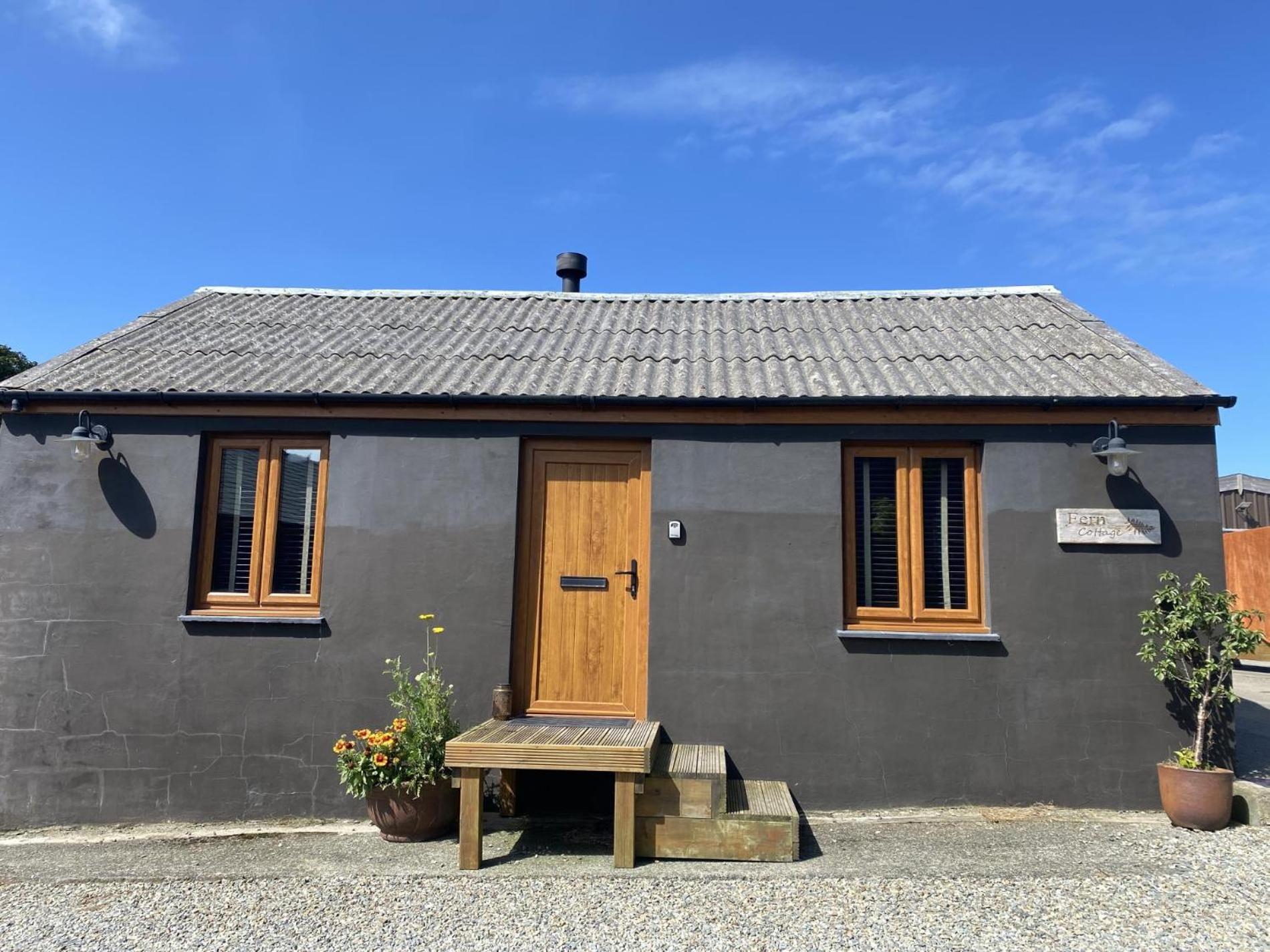 Fern Cottage - Luxurious 1 Bedroom - Blossom Farm Johnston Экстерьер фото